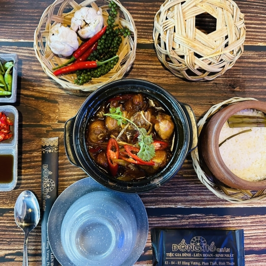 GÀ KHO GỪNG